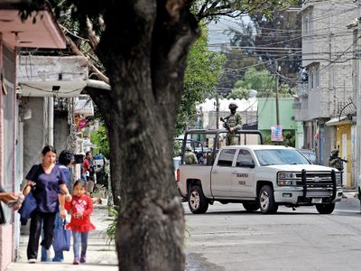 "El Ojos" y su banda: Narcomenudistas de Tláhuac, con gran capacidad de fuego