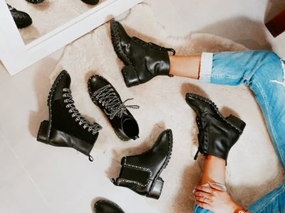 Las propuestas más arriesgadas en botas ya marcan tendencia: cómo son y cómo se usan para un outfit de impacto