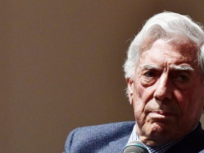 Vargas Llosa visitará México para promocionar serie documental de su vida