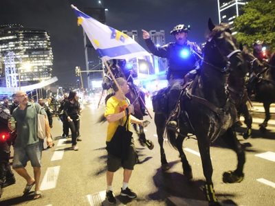 Decenas de miles de personas protestan en Tel Aviv contra plan para ocupar la ciudad de Gaza