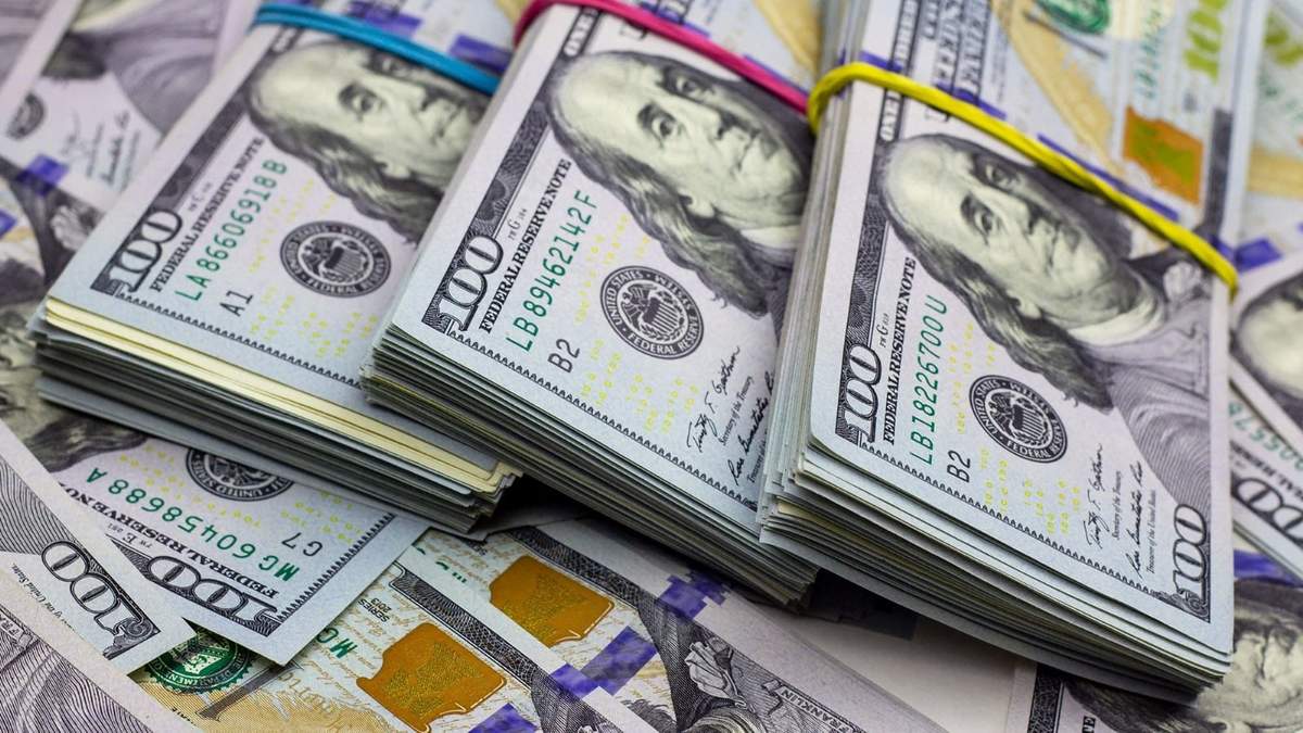 Cada argentino puede comprar hasta 200 dólares mensuales. (Fuente: Twitter)