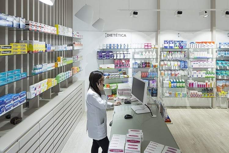 Farmacias. Fuente: (Twitter)