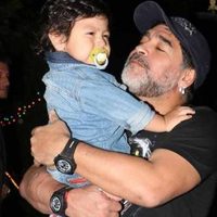 El reencuentro más esperado: Maradona y Dieguito Fernando pasaron una tarde sin precedentes