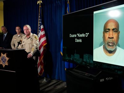 Acusan de homicidio a testigo del asesinato del rapero Tupac Shakur