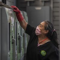Investigación confirma que empleadores marginan a mayores de 45 años