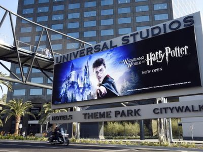 Mujer herida en atracción de parque temático de Harry Potter en California recibe más de 7 mdd