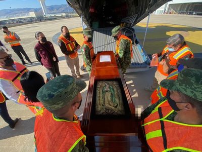 México completa repatriación de 56 migrantes muertos en accidente en Chiapas