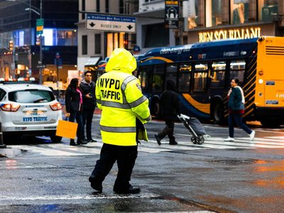 Cinco muertos y seis heridos tras un tiroteo en Nueva York