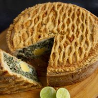 Tarta de pollo y acelga: una receta original para comer bien saludable