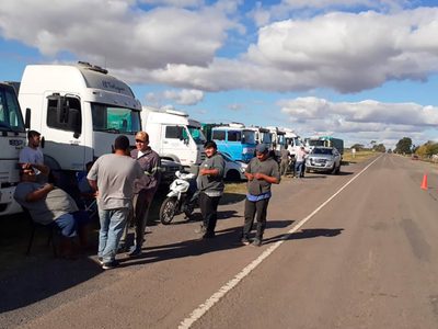Camioneros definirá el jueves si realiza un paro de 48 horas