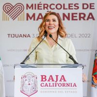 Gobierno de BC dejaría de comprar insumos médicos para pagar informe, giras de AMLO y cena navideña