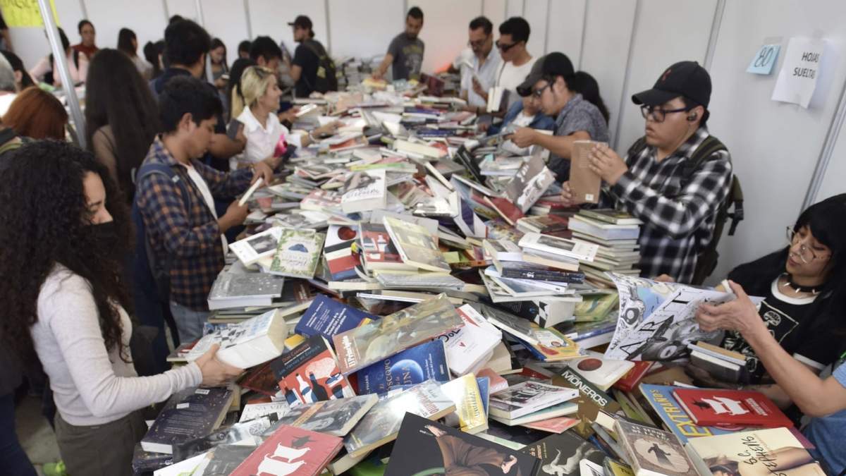 Venta de libros en la CDMX