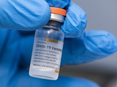 El regulador sanitario de Brasil rechazó el uso de la dosis de Sinovac en menores de edad