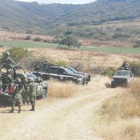 Interceptan, roban y entierran camión de valores en Guanajuato; el botín: 118 mdp