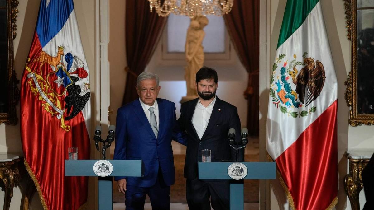El presidente López Obrador y Gabriel Boric