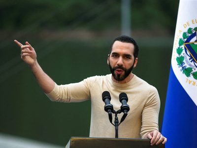 Nayib Bukele llegó a Argentina para reunirse con Javier Milei