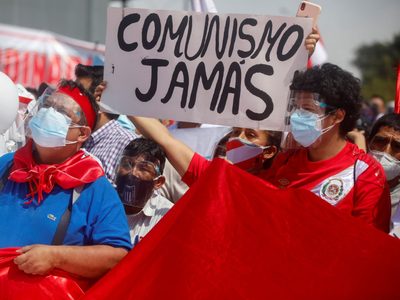 Miles protestan en Perú en rechazo al nuevo gabinete de Pedro Castillo