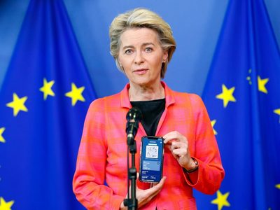 La Unión Europea comienza a emitir el Certificado Covid Digital para poder viajar