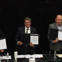 Tras asesinato de jesuitas, Monreal llama a revisar el plan de seguridad
