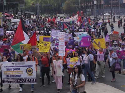Canaco CDMX estima pérdidas por 21 millones de pesos por movilizaciones del 25N