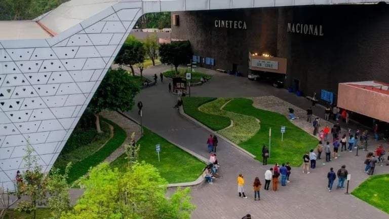 Cineteca Nacional de México. Disculpas