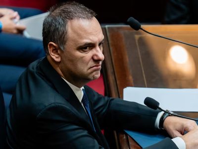 Caso Manuel Adorni: el contratista rompió el silencio y habló con los medios de comunicación