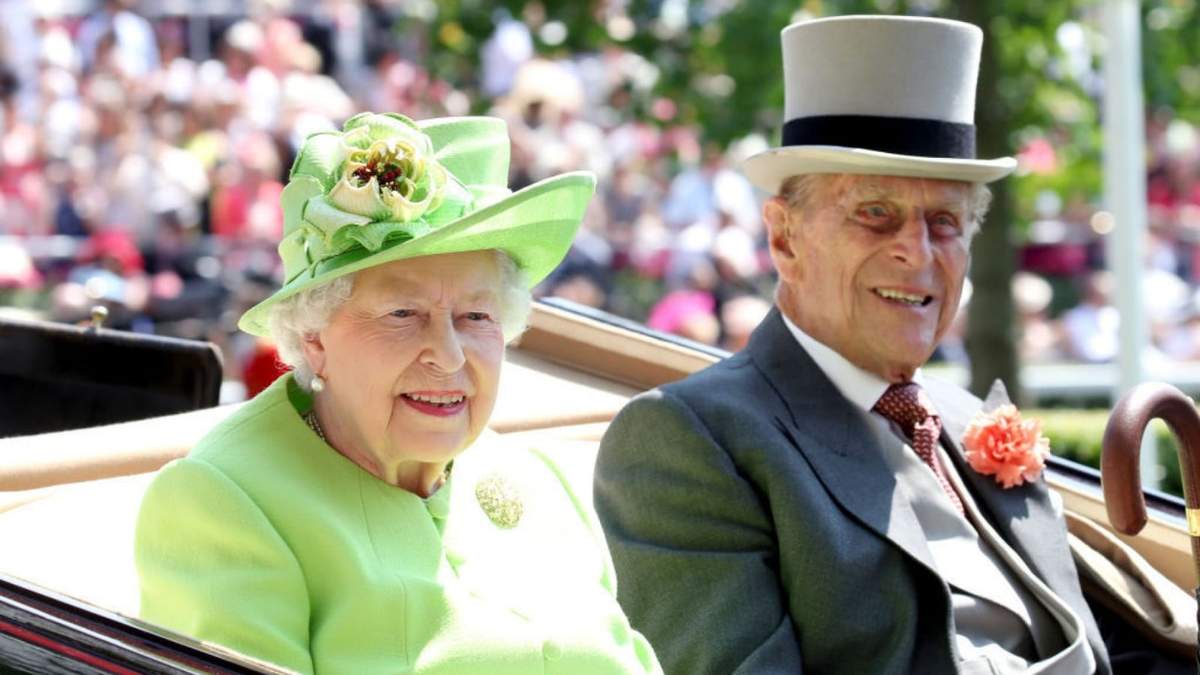 Reina Isabel II y Felipe. Fuente: (Instagram)