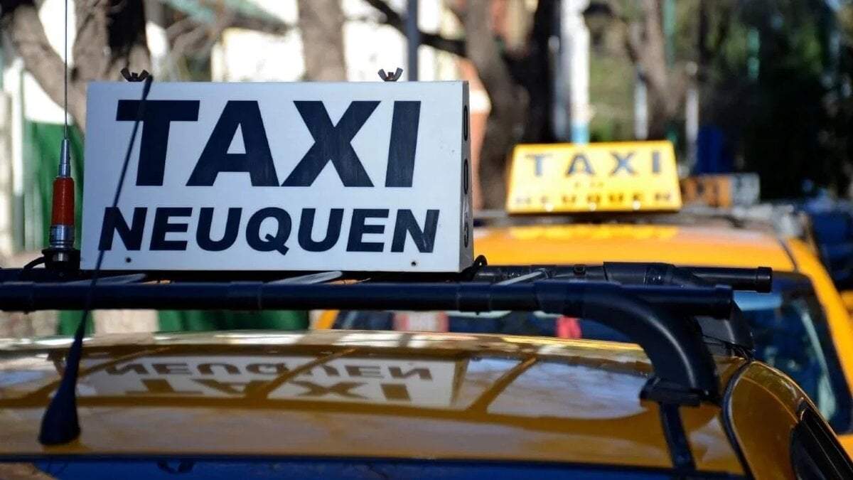 Aumento de taxi. Fuente: Facebook.