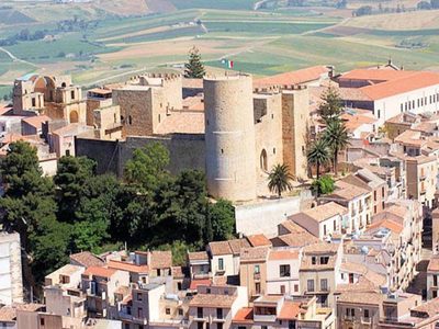 Un pintoresco pueblo italiano subasta sus casas por 1 euro