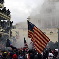 Qué fue lo que pasó en el Capitolio de Estados Unidos: de la arenga de Donald Trump al desmadre