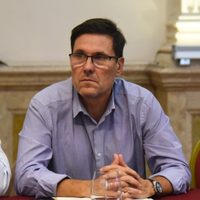 Santa Fe redujo una hora de clases, por falta de recursos económicos