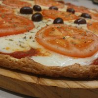 Fácil y saludable: pizza sin TACC con 1 ingrediente y en dos simples pasos