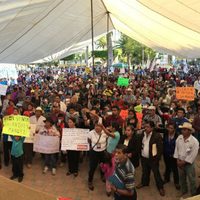 Detienen a 'El Chapo” pero no son capaces de encontrar a los 43: AMLO