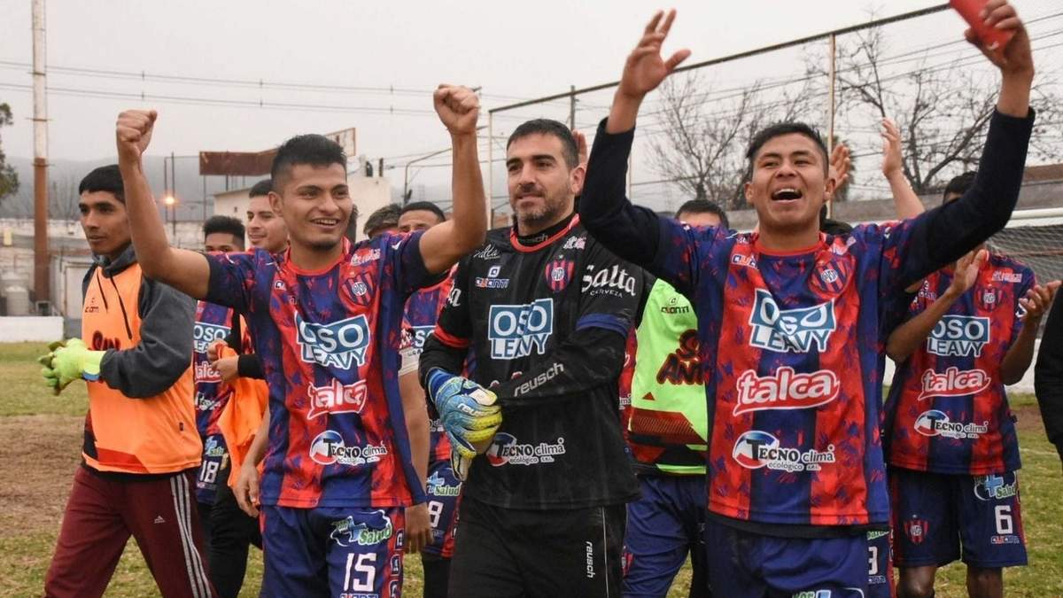 Juan Mulieri con San Antonio durante la Copa Salta 2019. Fuente (Instagram)