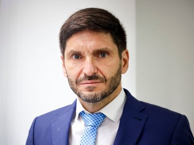 Maximiliano Pullaro aseguró que el ajuste de Milei “lo pagan los sectores populares”