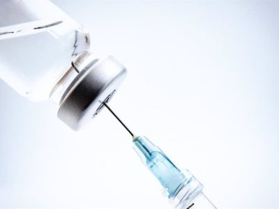 Las vacunas servirán en el futuro para curar enfermedades como el cáncer o el Alzheimer: experto