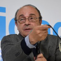 Moreau descargó contra todos los miembros de la Corte Suprema: "Jugadores de truco"