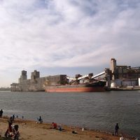 Una playa única: te invitamos a conocer los principales atractivos de Quequén