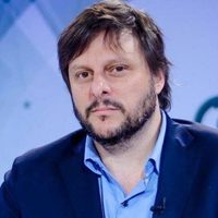 “A sus hijos les debe haber dado vergüenza”: Leandro Santoro respondió el video de Alfredo Casero