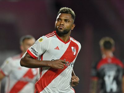 Encendió las redes: el mensaje de Borja a sus detractores tras su sequía de gol en River