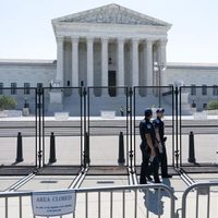 Corte de Estados Unidos pide revisar fallos sobre restricción de armas