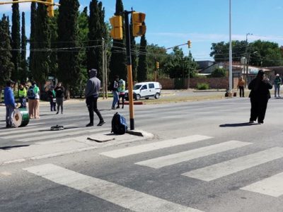 Intendente de Senillosa denunció actos de violencia en el conflicto con trabajadores de ATE