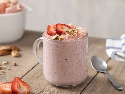 Arroz con leche de frutillas: una receta dulce, cremosa y diferente a todas