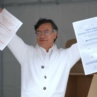 Colombia va a las urnas para renovar el Congreso y definir candidatos presidenciales