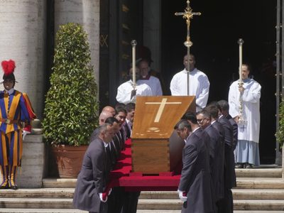 El papa Francisco ya descansa en la Basílica de Santa María la Mayor