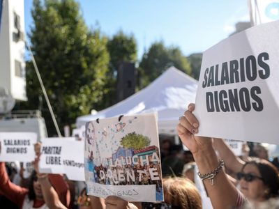 El gobierno provincial convocó a los gremios a la mesa salarial