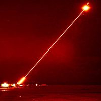 Reino Unido prueba con éxito una nueva arma láser antiaérea, el DragonFire