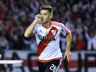 Contundente respuesta de River a la Fiorentina ante la oferta por Martínez Quarta