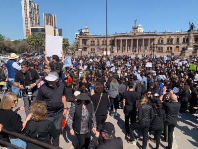 Protestan en NL contra refinería de Cadereyta; pide Samuel removerla