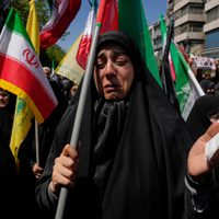 Se tambalea cese al fuego en guerra con Irán por desacuerdos sobre Líbano y estrecho de Ormuz